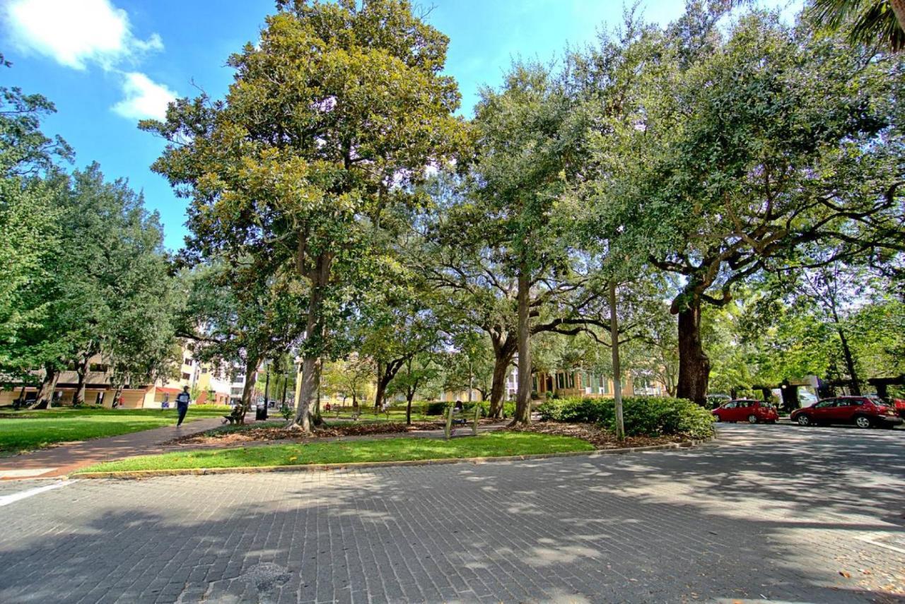 201 York #3 - Homey Downtown 2 Bedroom Steps From The River Savannah Esterno foto